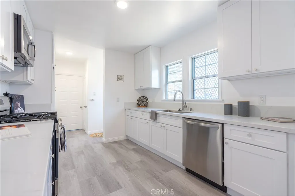 Additional image 13 of 3155 Lynwood Road, Lynwood, CA 90262