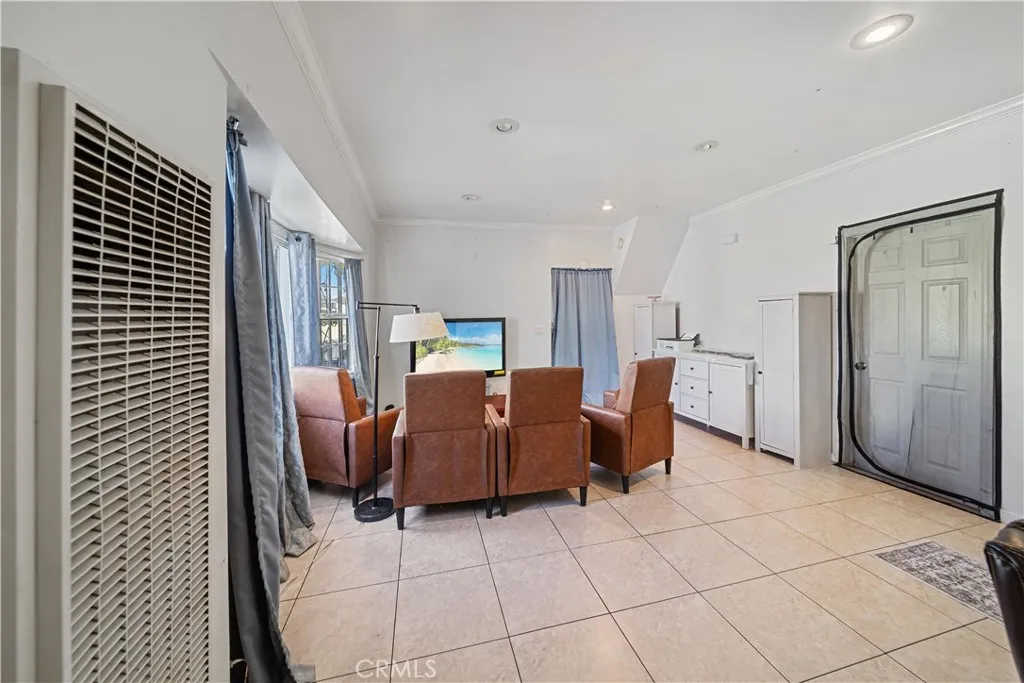 Additional image 43 of 4416 Crocker, Los Angeles, CA 90011