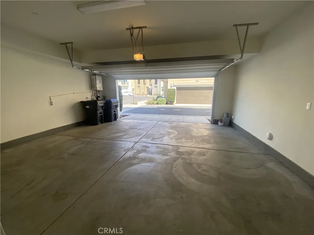 Additional image 73 of 129 Cadence, Irvine, CA 92618