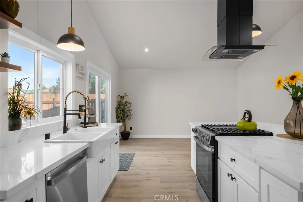 Additional image 48 of 1254 W Van Koevering St, Rialto, CA 92376