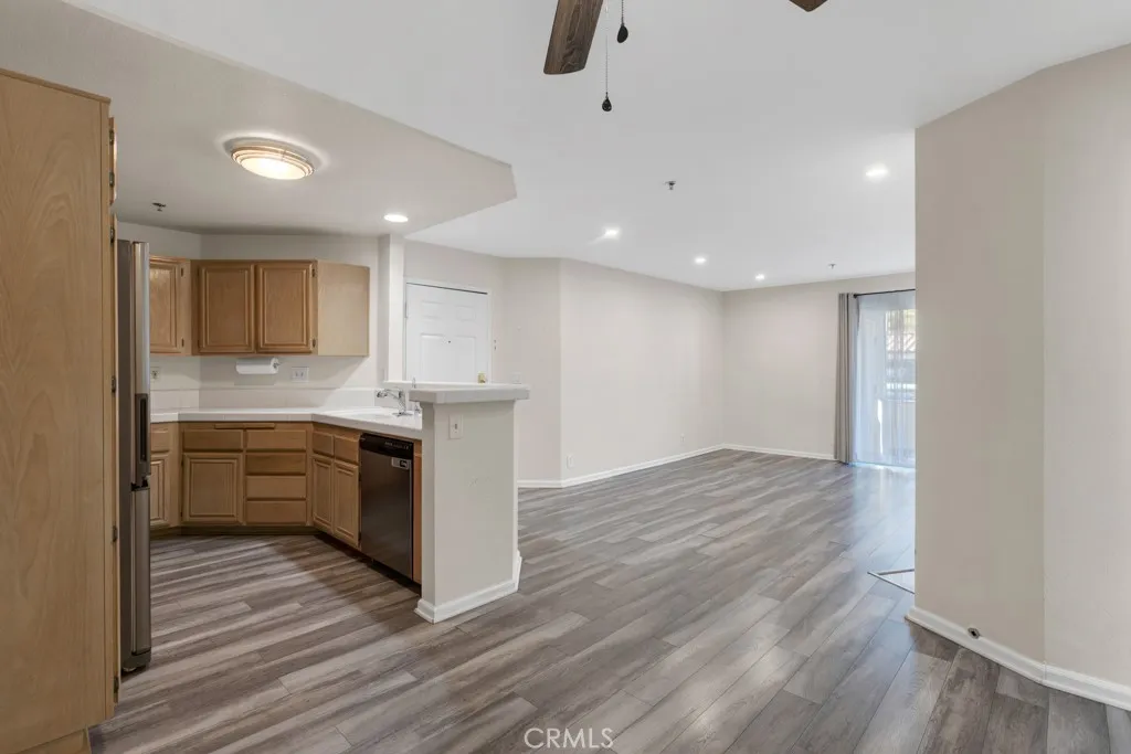 Additional image 15 of 5744 Oak Bend Lane Unit 203, Oak Park, CA 91377