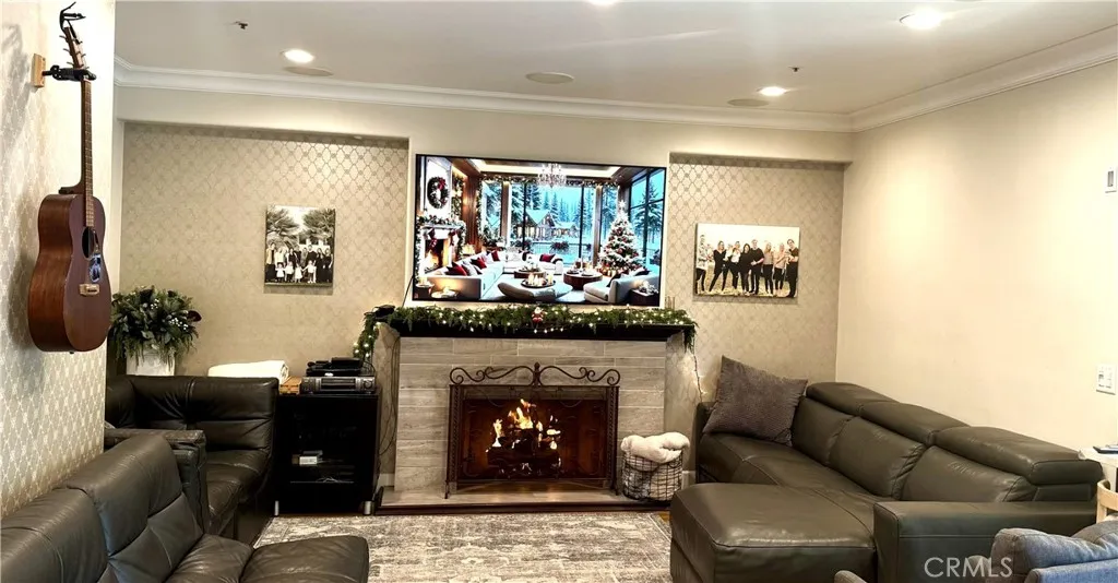 Additional image 7 of 2512 W Halfmoon Dr, Anaheim, CA 92804