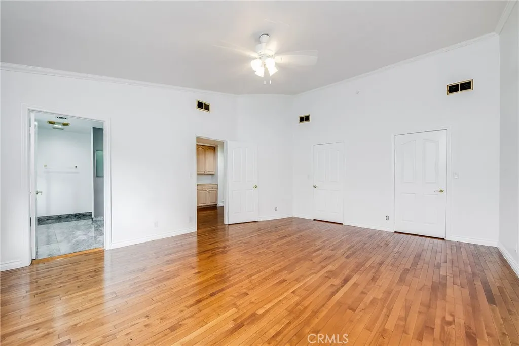 Additional image 57 of 19314 Yolie, Tarzana, CA 91356