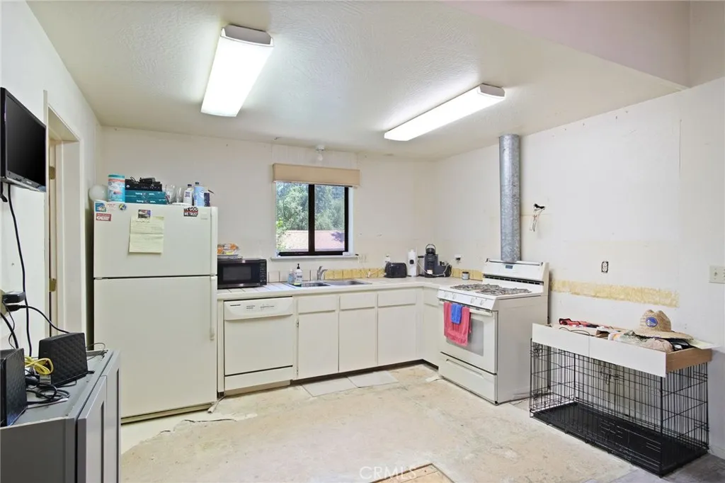 Additional image 25 of 20524 Echo Court, Groveland, CA 95321