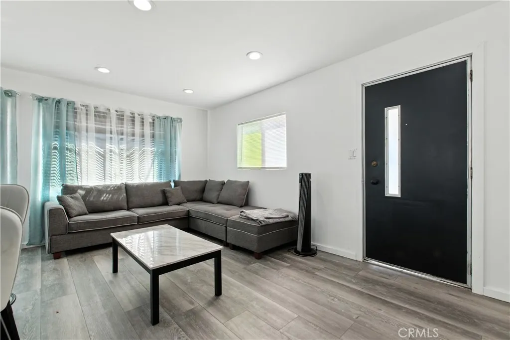 Additional image 3 of 1900 Artesia Blvd Unit 4, Torrance, CA 90504