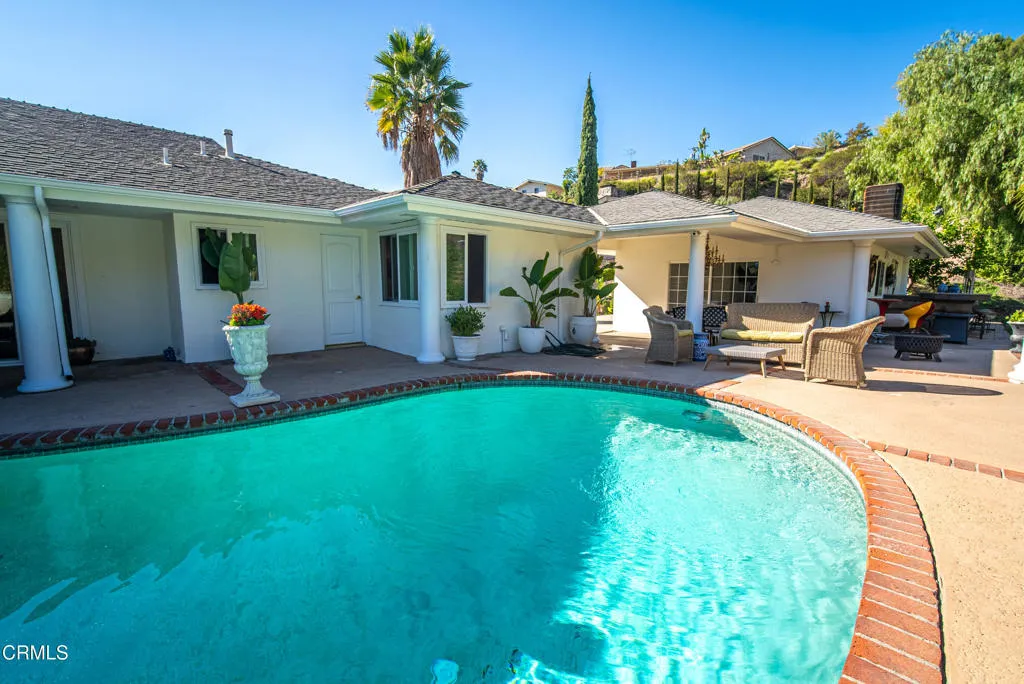 Additional image 85 of 2460 Las Positas Road, Glendale, CA 91208