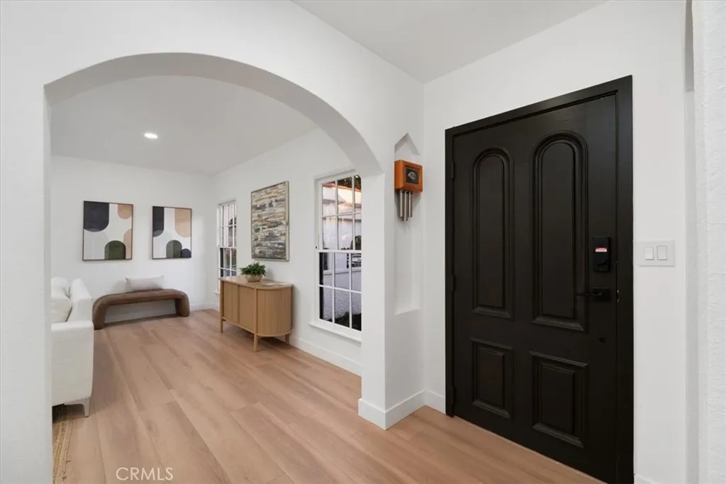 Additional image 40 of 3905 Roxton Avenue, Los Angeles, CA 90008