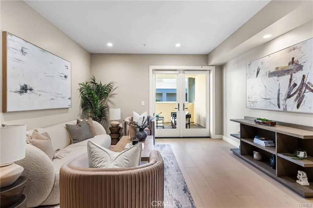 Additional image 32 of 39 S Los Robles Avenue Unit 6017, Pasadena, CA 91101