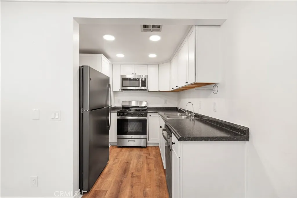 Additional image 40 of 1346 E Hillcrest Drive Unit 49, Thousand Oaks, CA 91362