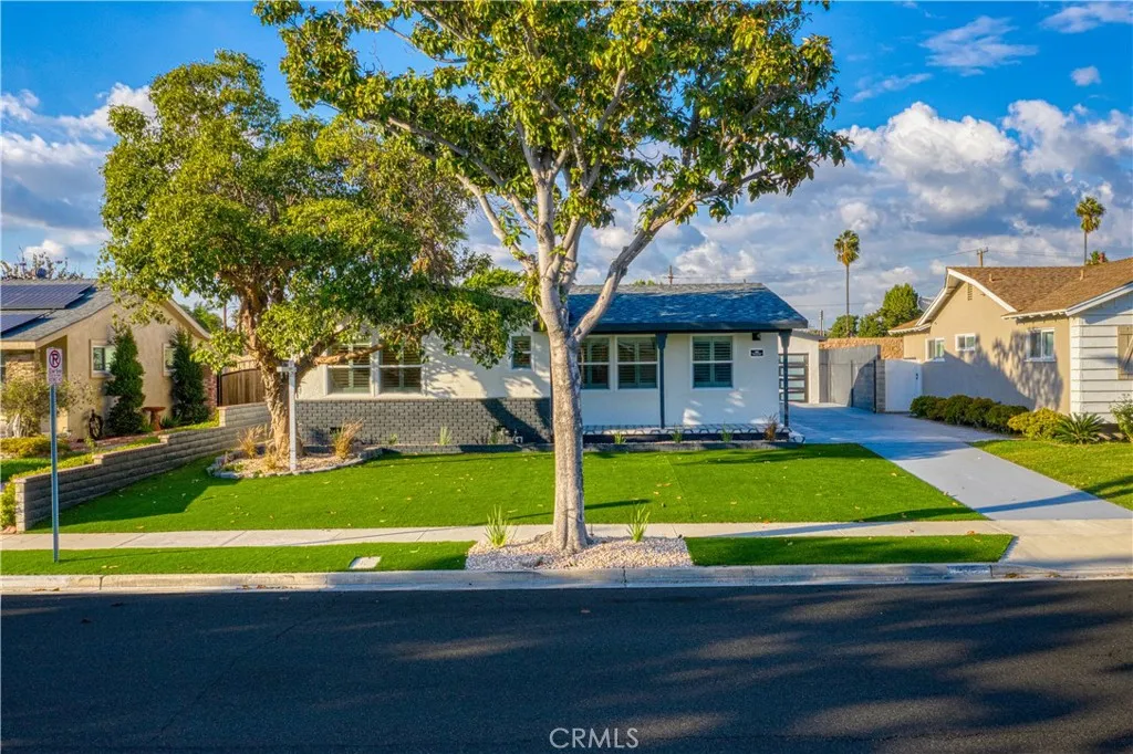 Additional image 4 of 925 W Autumn Dr, Anaheim, CA 92805