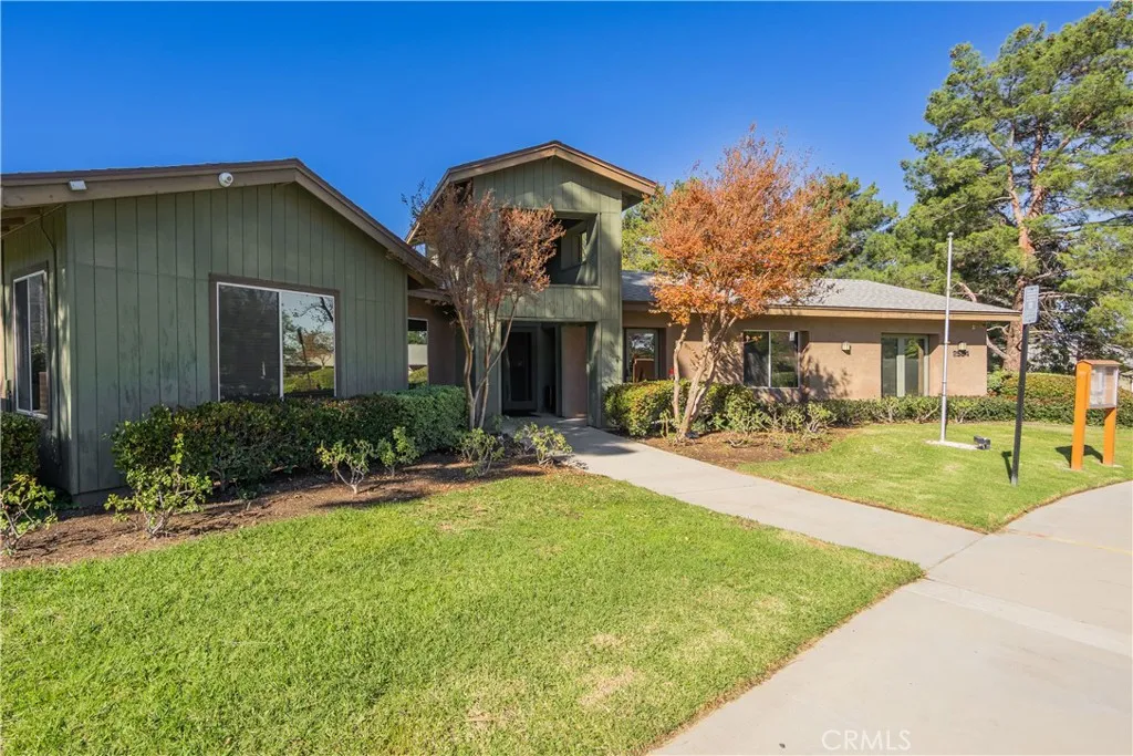 Additional image 53 of 2572 Avenida Del Vista #M102, Corona, CA 92882