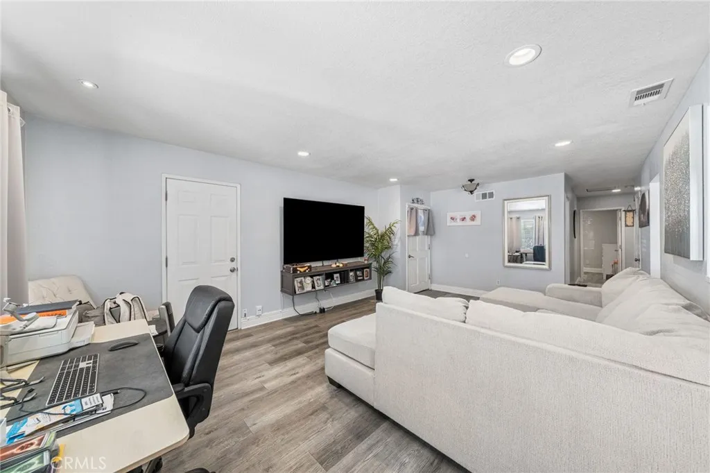 Additional image 6 of 8526 San Vicente Ave, Riverside, CA 92504