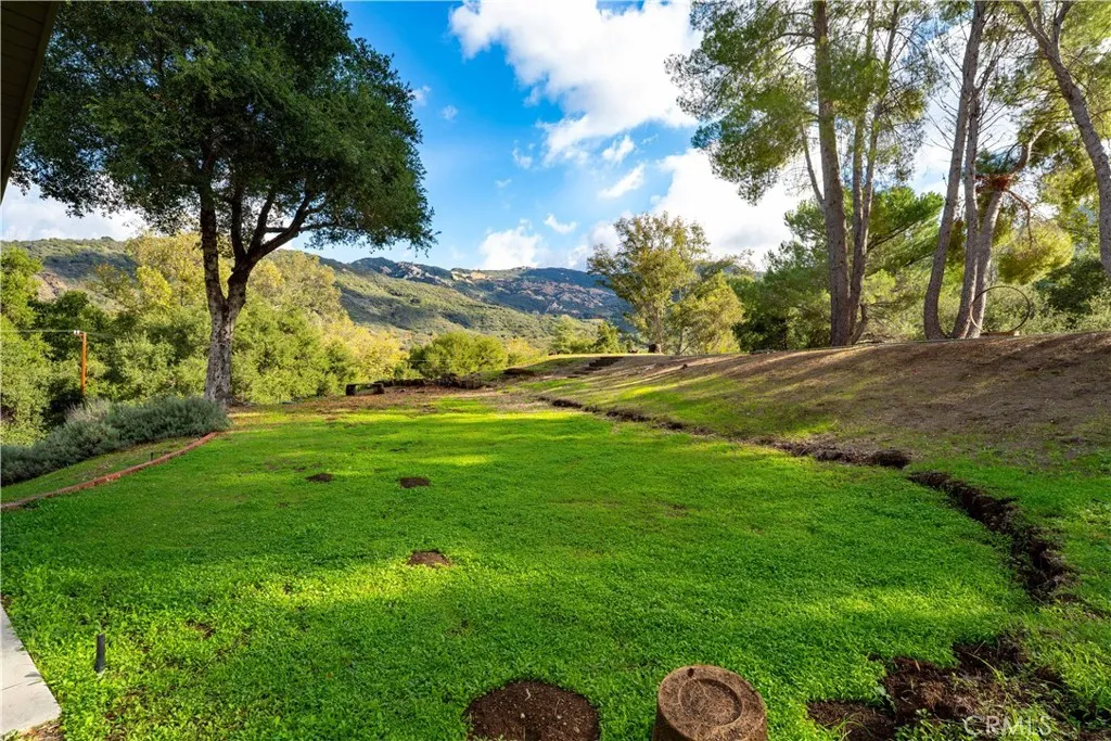 Additional image 16 of 2171 McKain Street, Calabasas, CA 91302