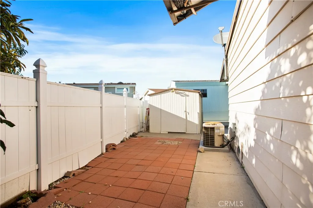 Additional image 65 of 39 Pine Via Avenue, Anaheim, CA 92801