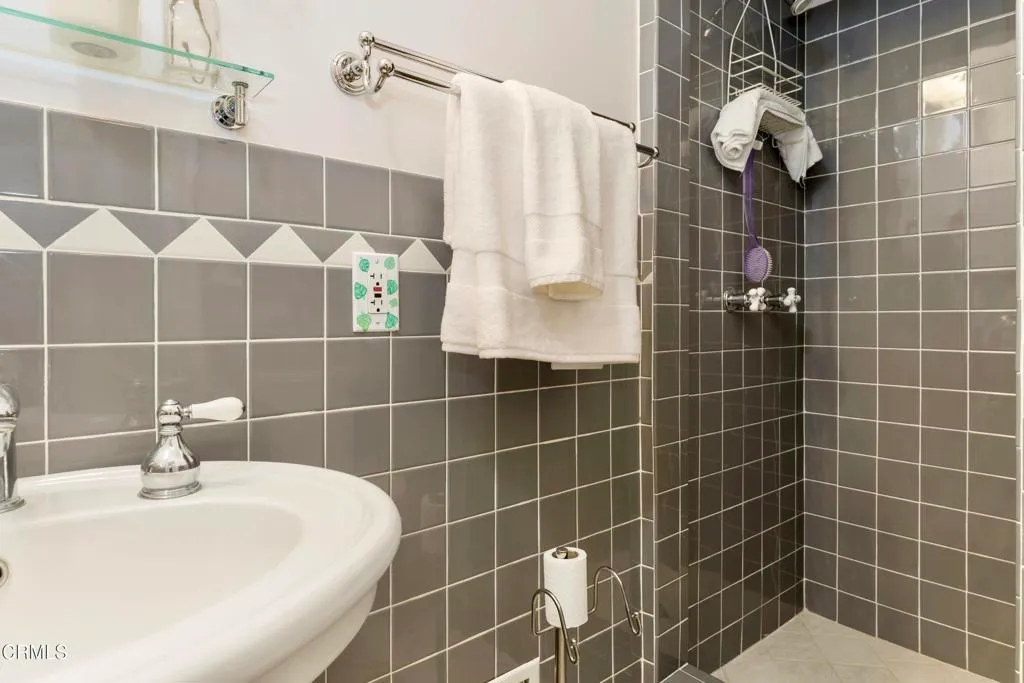 Additional image 88 of 1112 Oxford Road, San Marino, CA 91108