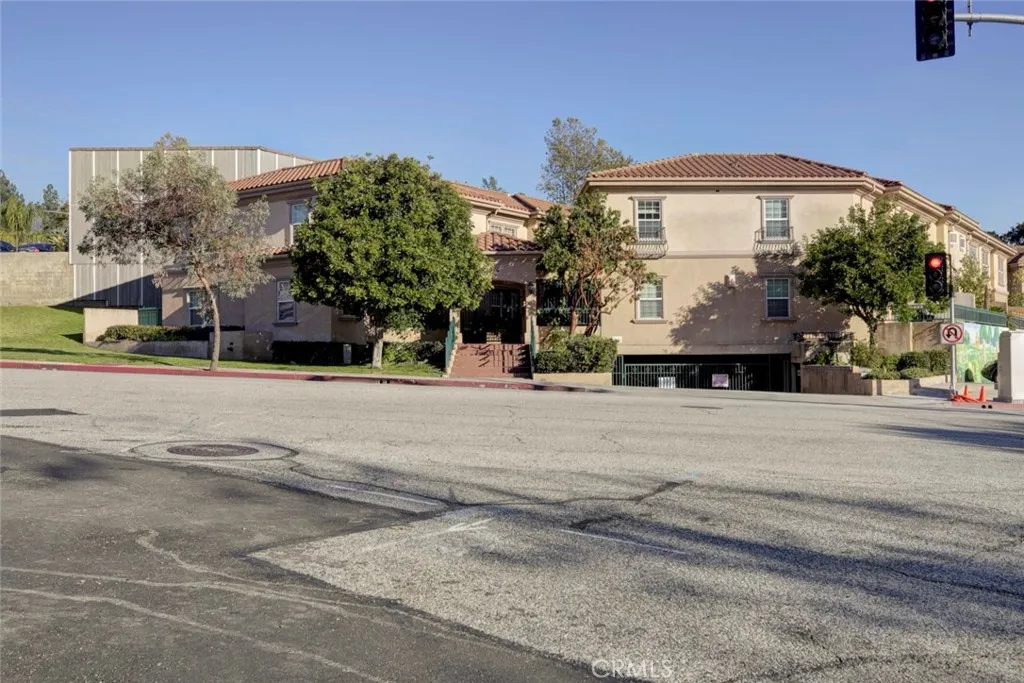 Additional image 55 of 3974 Pennsylvania Ave Unit 112, La Crescenta, CA 91214