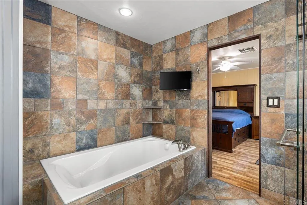 Additional image 28 of 3535 Linda Vista Drive Unit 333, San Marcos, CA 92078