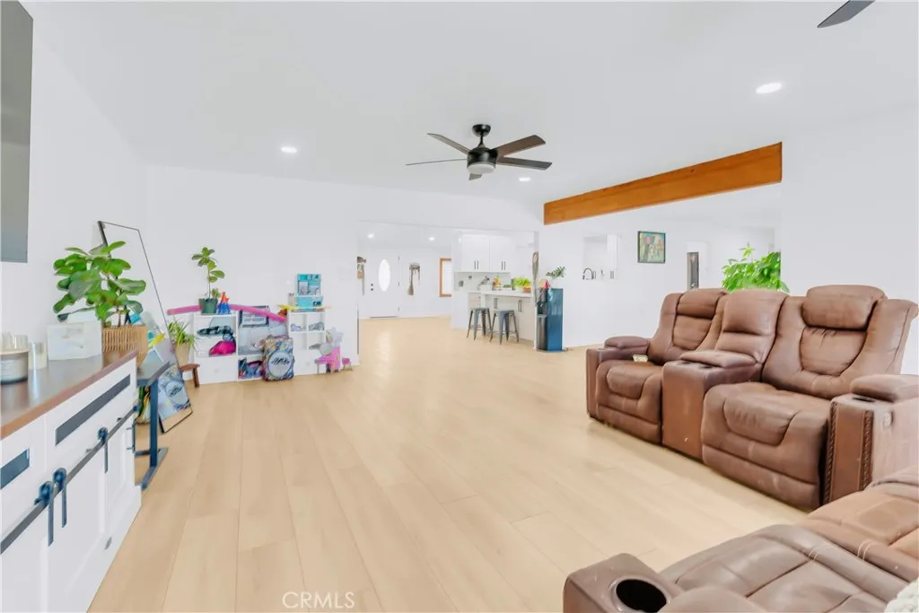 Additional image 21 of 9888 Trinity Rd, Oak Hills, CA 92344