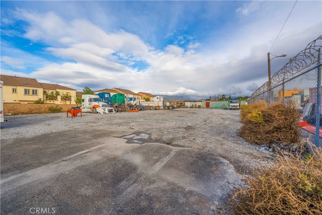 Additional image 41 of 17606 Arrow Blvd, Fontana, CA 92335