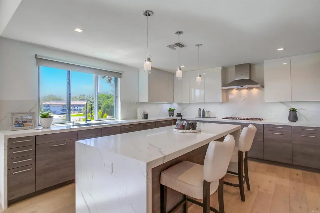 Additional image 10 of 747 S. Cedros Ave., Solana Beach, CA 92075