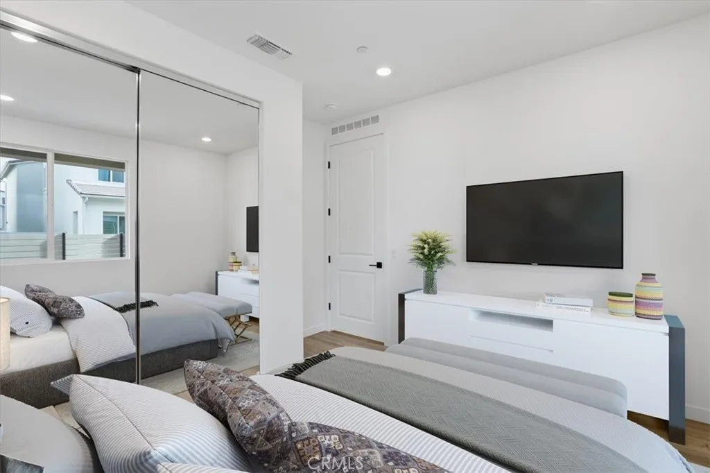 Additional image 7 of 27321 Bear Creek Lane, Valencia, CA 91381