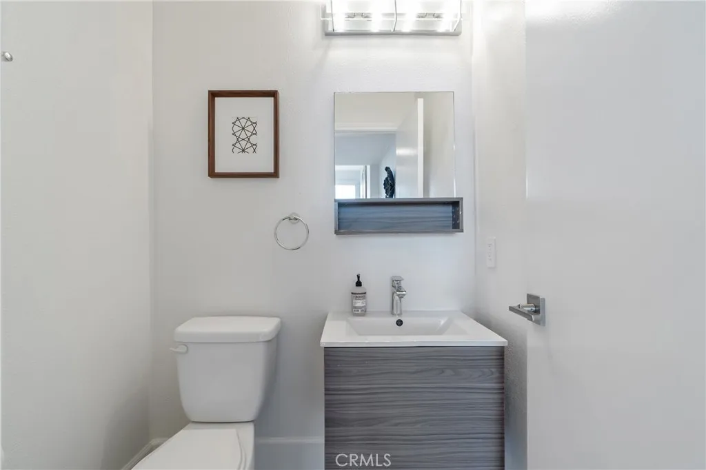 Additional image 24 of 30 Reef Street Unit 3, Marina Del Rey, CA 90292