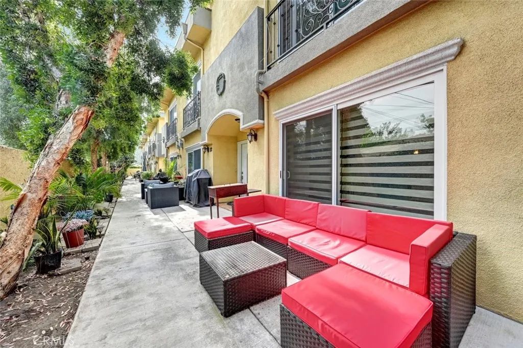 Additional image 7 of 13629 Wyandotte Street Unit 111, Van Nuys, CA 91405