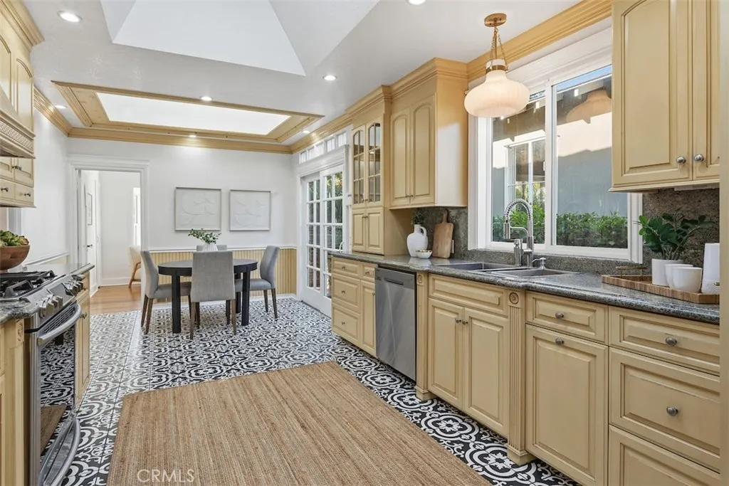 Additional image 51 of 266 Park Avenue, Long Beach, CA 90803