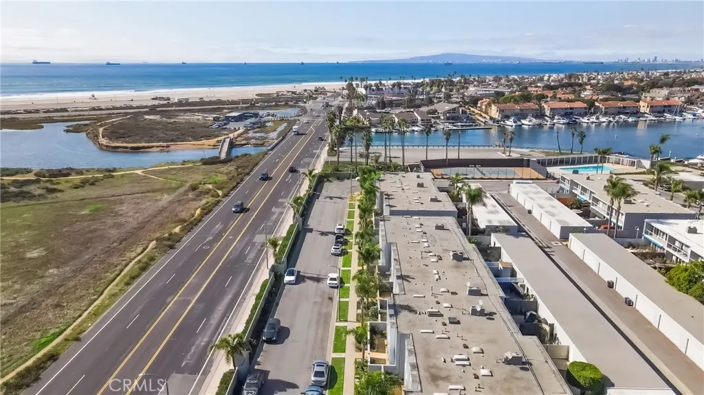 Additional image 115 of 4001 Warner Ave, Huntington Beach, CA 92649