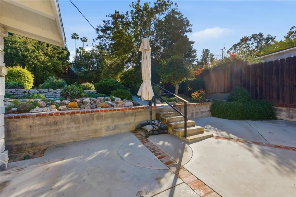 Additional image 15 of 22050 Independencia Street, Woodland Hills, CA 91364