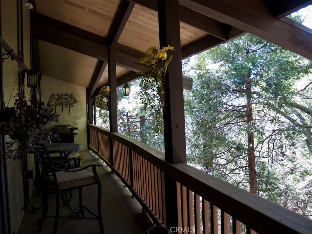Additional image 9 of 872 Sierra Vista Drive Unit 9, Twin Peaks, CA 92391