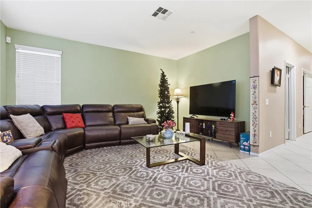 Additional image 9 of 7441 Sultana Ave, Fontana, CA 92336