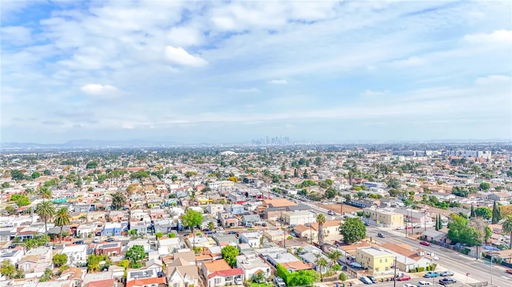 Additional image 82 of 1434 W 92nd St, Los Angeles, CA 90047