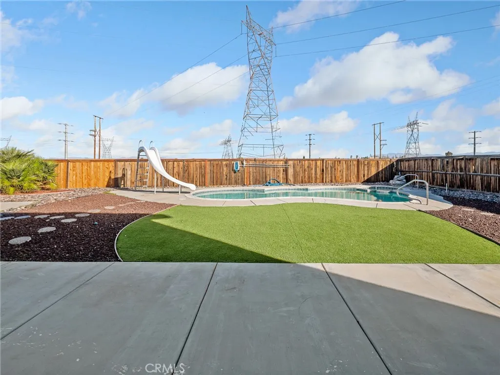 Additional image 38 of 12685 Biscayne Ave, Victorville, CA 92392
