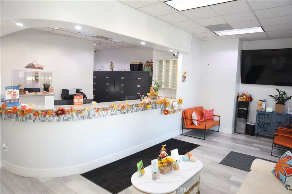 Additional image 15 of 3950 Pierce St, Riverside, CA 92505