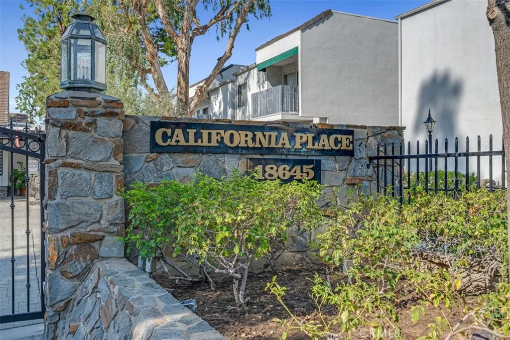 Additional image 52 of 18645 Hatteras Street Unit 230, Tarzana, CA 91356