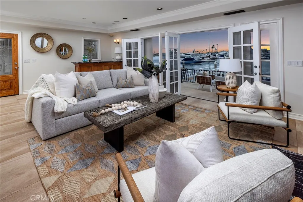 Additional image 18 of 339 Via Lido Soud, Newport Beach, CA 92663