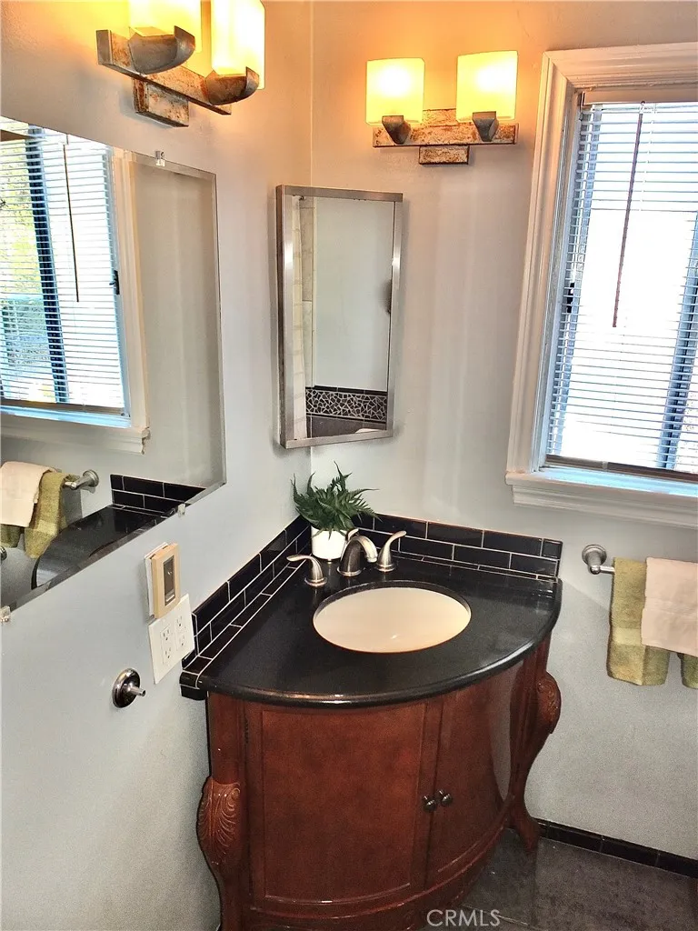 Additional image 67 of 337 Lime Ave Unit 6, Long Beach, CA 90802