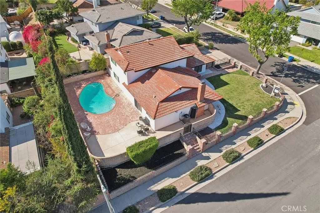 Additional image 108 of 19040 Celtic Street, Porter Ranch, CA 91326