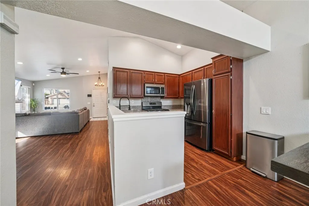 Additional image 15 of 10374 Crossing Green Cir, Moreno Valley, CA 92557