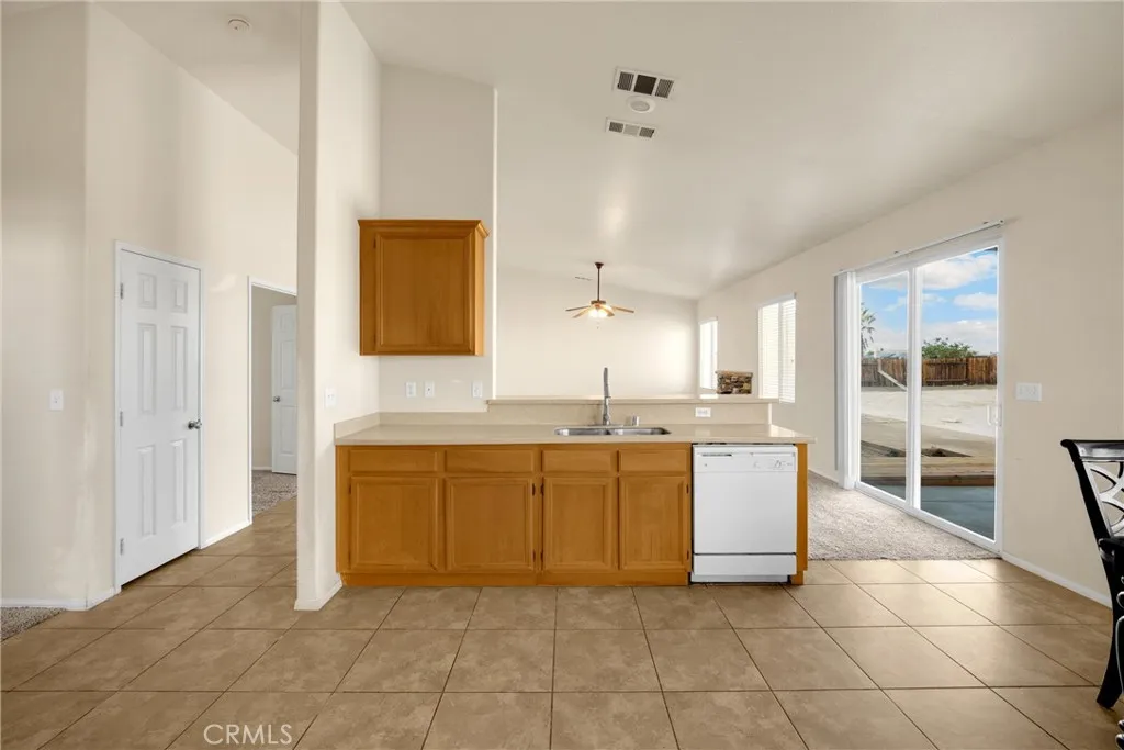 Additional image 87 of 21266 Colombard Way, Apple Valley, CA 92308