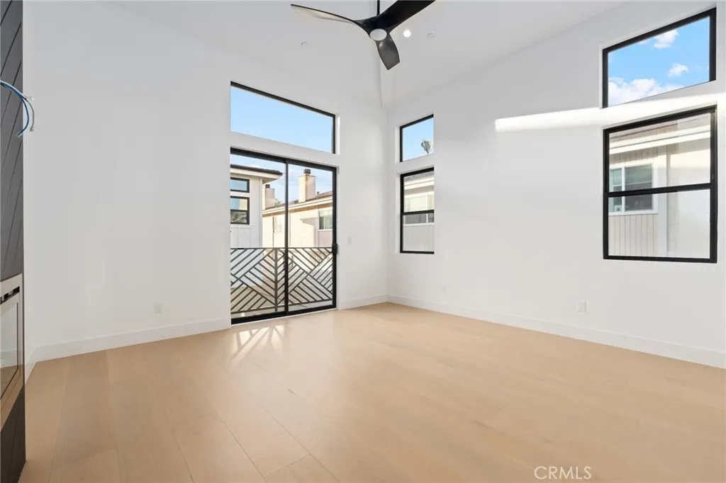 Additional image 21 of 110 S Irena Avenue Unit B, Redondo Beach, CA 90277