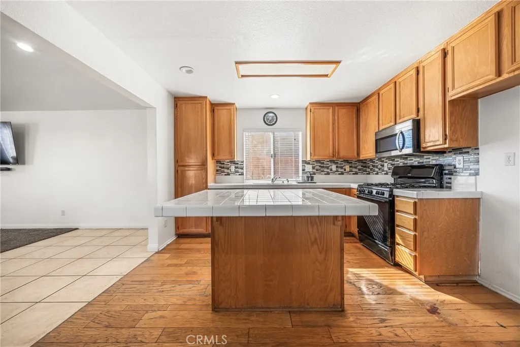 Additional image 9 of 8541 Dove Creek Trl, Hesperia, CA 92344