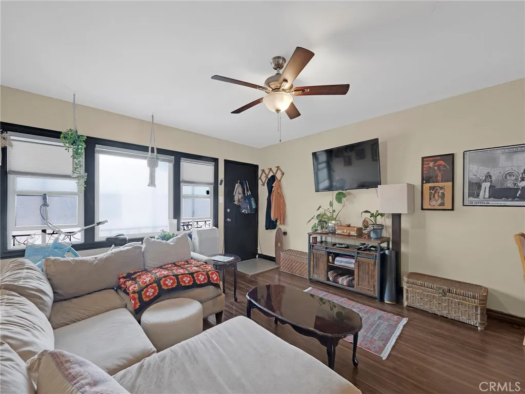 Additional image 22 of 933 E 1st Street Unit 7, Long Beach, CA 90802