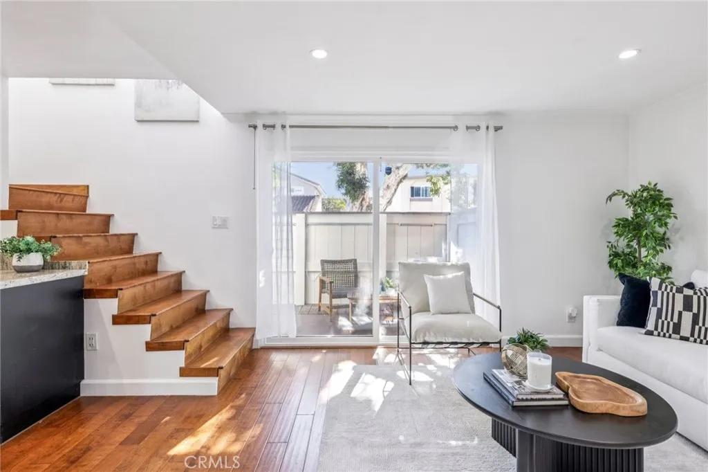 Additional image 6 of 2015 Bataan Road Unit 102, Redondo Beach, CA 90278