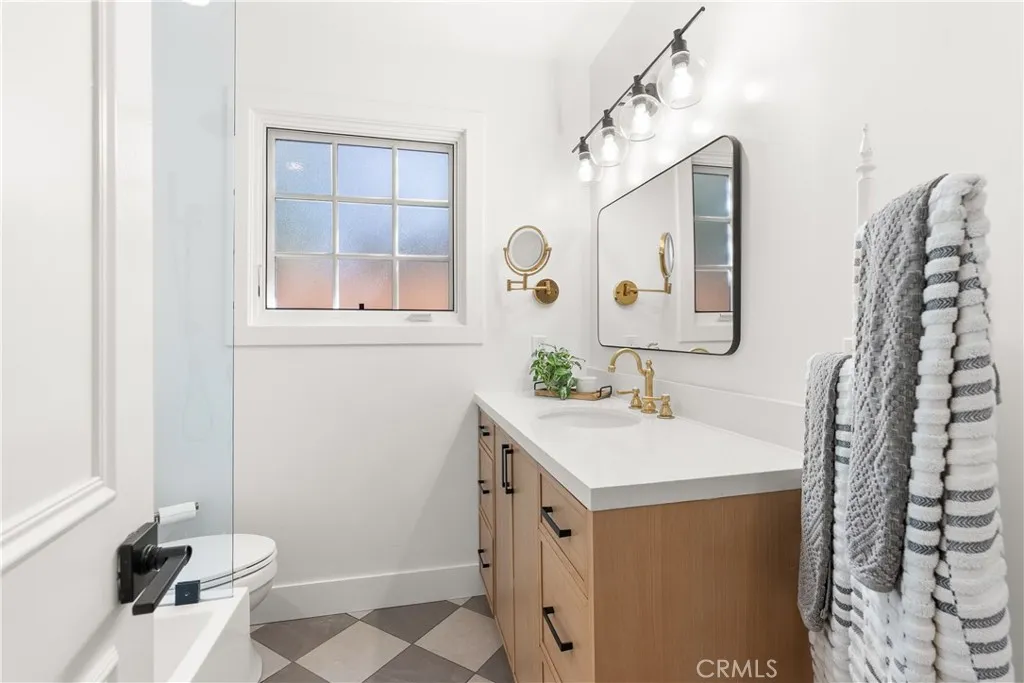 Additional image 22 of 844 Roxanne Avenue, Long Beach, CA 90815