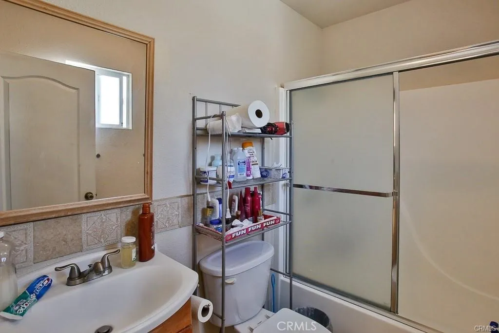 Additional image 38 of 2302 W La Verne Avenue, Santa Ana, CA 92704