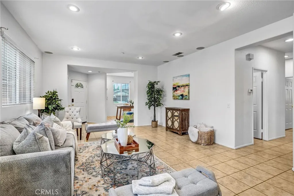 Additional image 45 of 17108 Red Ash Court, Fontana, CA 92337