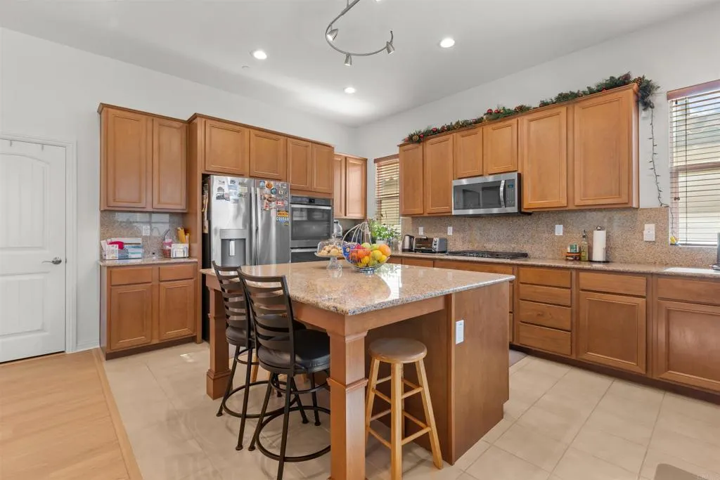 Additional image 15 of 1818 Santa Christina Avenue, Chula Vista, CA 91913