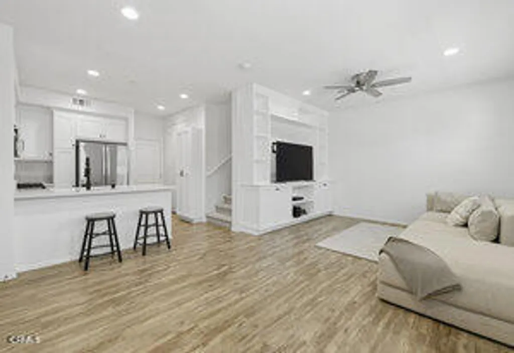 Additional image 8 of 401 Castiano Street, Camarillo, CA 93012